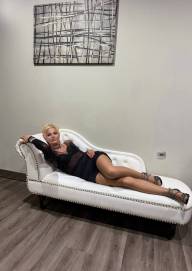 Melina, Melina strapon bdsm